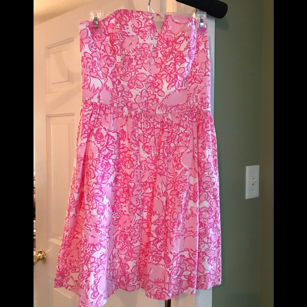 Lilly Pulitzer, size 4, EUC, strapless dress